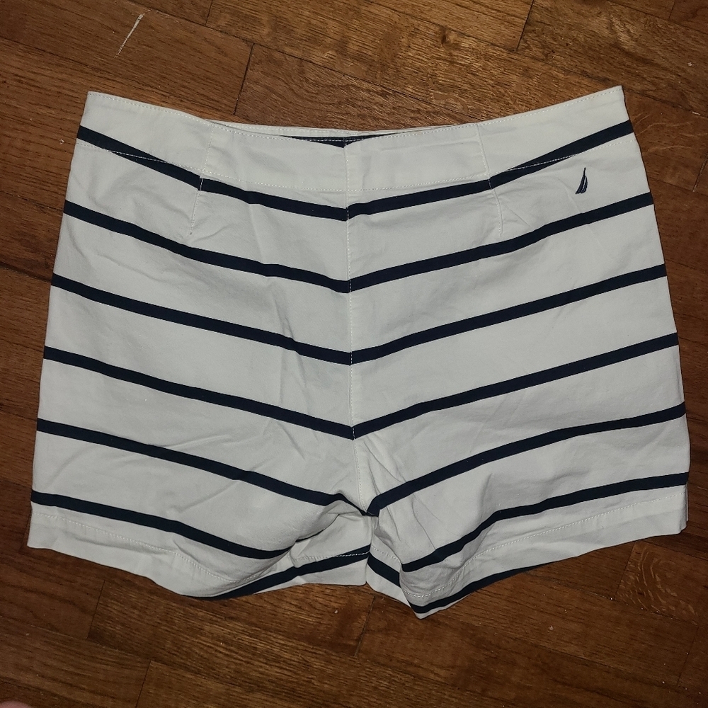 Nautica‎ Navy White Striped Shorts 10